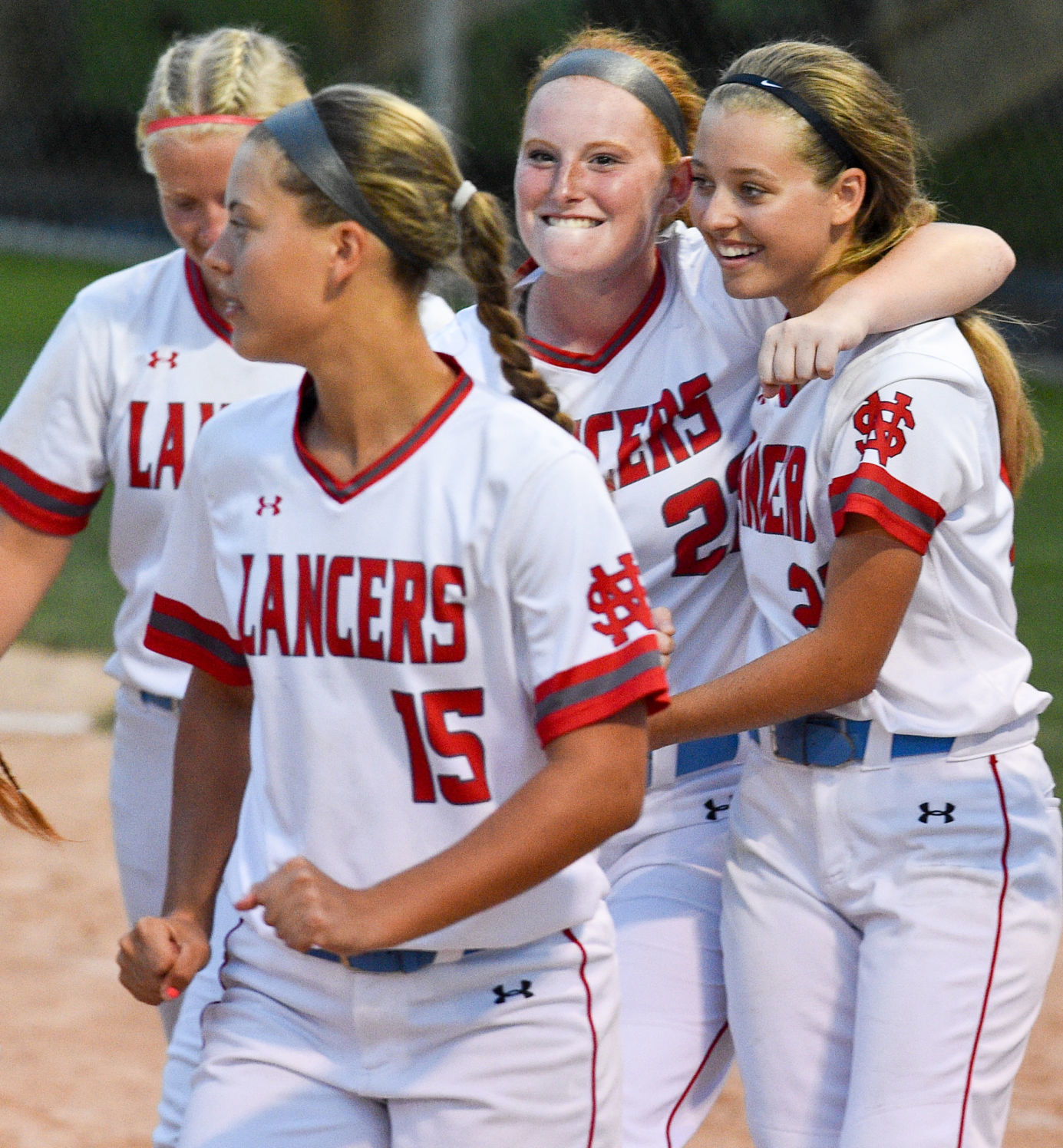 071619-qct-spt-regional-softball-083a.jpg